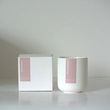 Load image into Gallery viewer, ROSE QUARTZ SOY CANDLE
